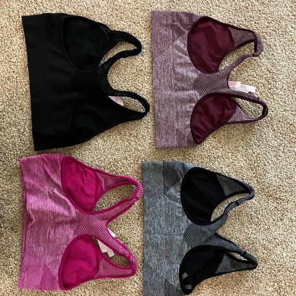 Set of 4 Pink by VS Size Medium seamless lightly lined sports bras - Picture 2 of 6